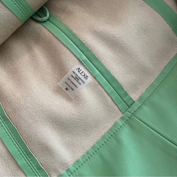 Alexis Lorenza Dress- Size M; Brand New with Tags - Picture 9 of 9